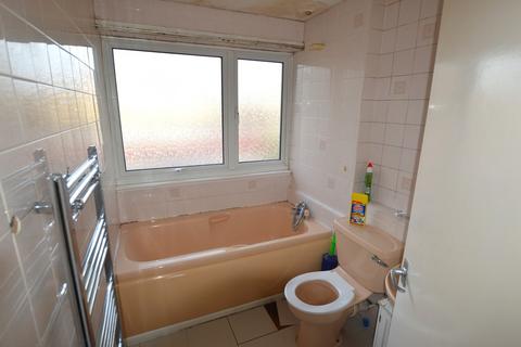 123 Oakways, London, SE9 2PA