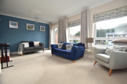 3 bedroom end of terrace house for sale, Maple Close, Halstead