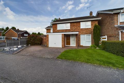 4 bedroom detached house for sale, Meadow Rise, Barton-under-Needwood