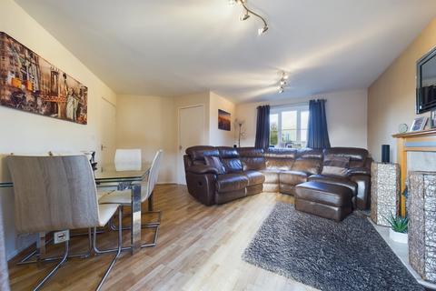 82 Derby Road, Uttoxeter, ST14 8EA