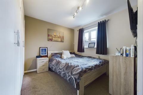82 Derby Road, Uttoxeter, ST14 8EA