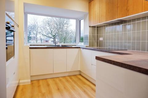 62 Bedford Drive, Sutton Coldfield, B75 6AX