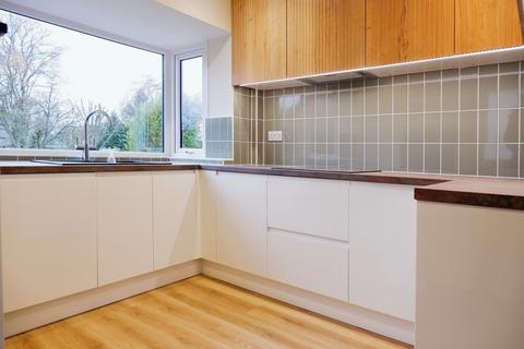62 Bedford Drive, Sutton Coldfield, B75 6AX