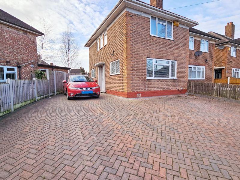 Abbeyfield Road, Erdington, Birmingham, B23 5LL 3 bed semidetached