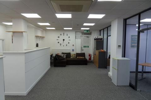 Property to rent, LEASEHOLD OFFICE TO LET:  Woodgrange Avenue, Harrow