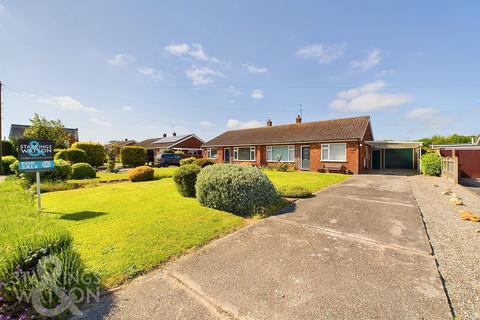 3 bedroom semi-detached bungalow for sale, Chapelfield, Freethorpe, Norwich