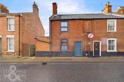 2 bedroom semi-detached house for sale, Lower Olland Street, Bungay, Suffolk