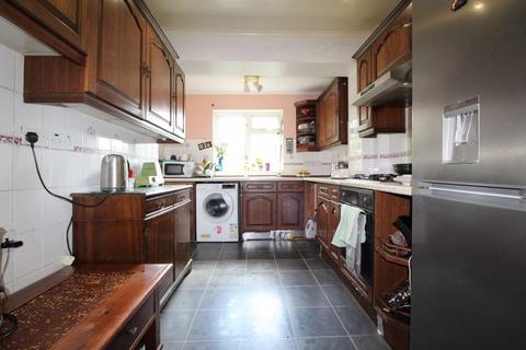 3 bedroom semi-detached house for sale, Browning Road, Luton
