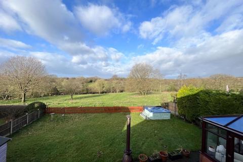 12 Ferndale Close, Werrington, Stoke-on-trent, ST9 0PW