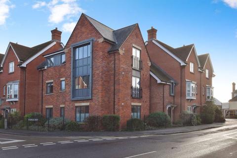 Flat 2, 184 Castle Street, Salisbury, SP1 3UA