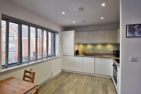 Flat 2, 184 Castle Street, Salisbury, SP1 3UA