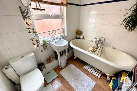 68 Beechley Road, Wrexham, LL13 7BA
