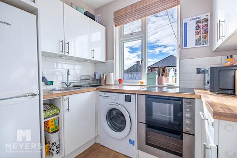 2 bedroom flat for sale, Elmes Road, Bournemouth, BH9 2SX