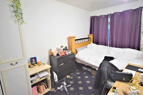 undefined, Guildford Park Avenue, Guildford