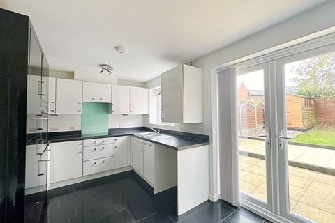 3 bedroom semi-detached house for sale, Desjardins Way, Pershore