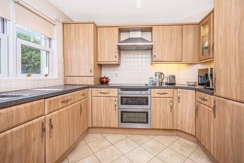 3 bedroom flat for sale, Osborne House, East Fergus Place, Kirkcaldy