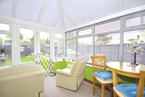 37 Heddington Close, Trowbridge, BA14 0LH