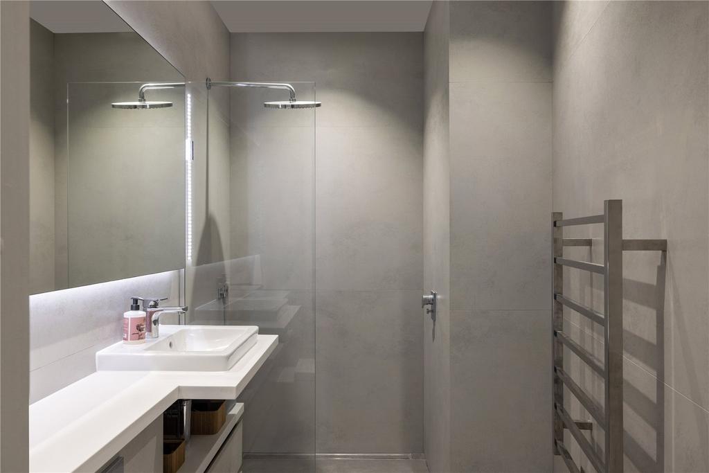Picture No. 02