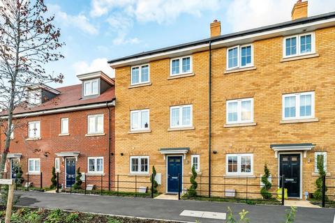 4 bedroom townhouse for sale
