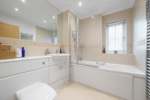 4 Chaffey Close, Woodley, Reading, RG5 4EQ