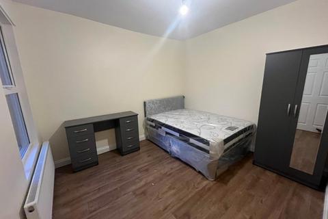 1 bedroom in a house share to rent, Room in shared House - Malvern Road - LU1 1LQ