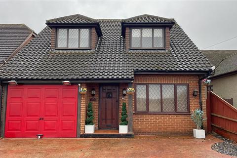 3 bedroom detached house for sale, High Road, Fobbing, Essex, SS17