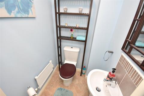 7 Ash Tree Gardens, Whinmoor, Leeds, LS14 5LL