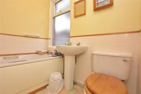 49 Richmond Mount, Headingley, Leeds, LS6 1DF