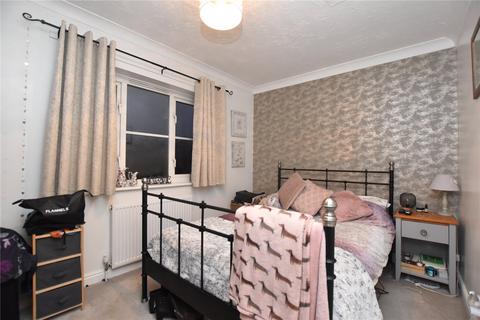 2 bedroom townhouse for sale, Reedsdale Avenue, Gildersome, Morley, Leeds