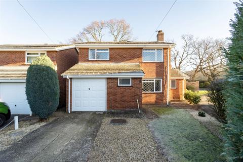 4 bedroom detached house for sale, Colbourne Close, Christchurch BH23