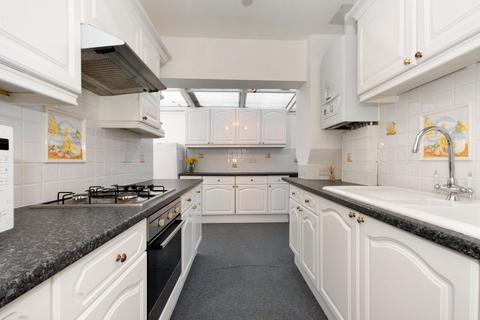 91 Wren Road, Sidcup, DA14 4NE