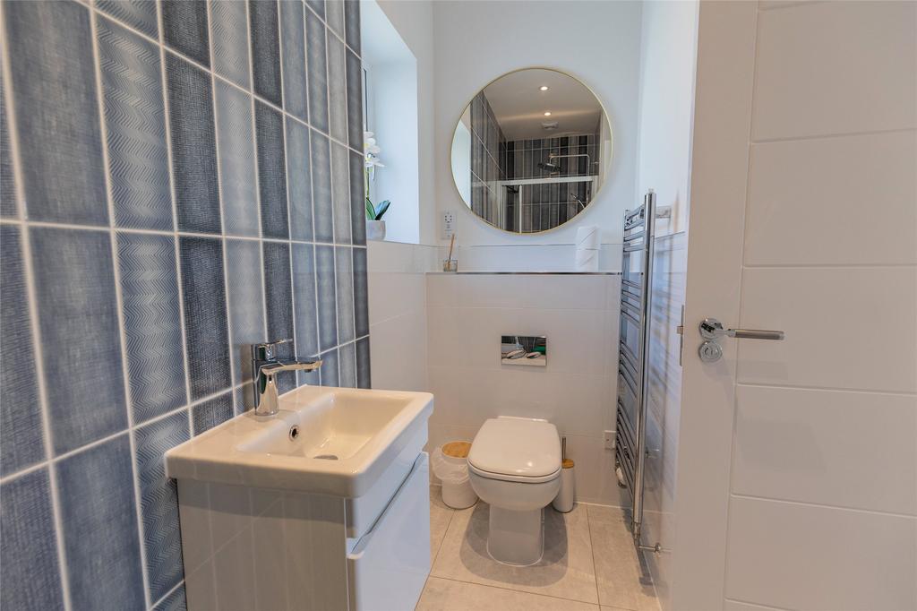 Ensuite