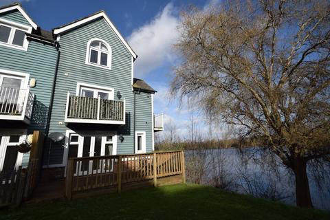 4 bedroom townhouse for sale, The Lakes, Larkfield, Aylesford, ME20