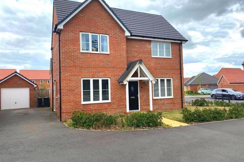 4 bedroom detached house for sale, Oxlip Way, Stowmarket IP14