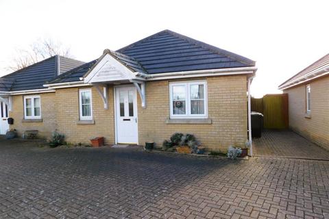 3 bedroom detached bungalow for sale, Church Road, Stowmarket IP14