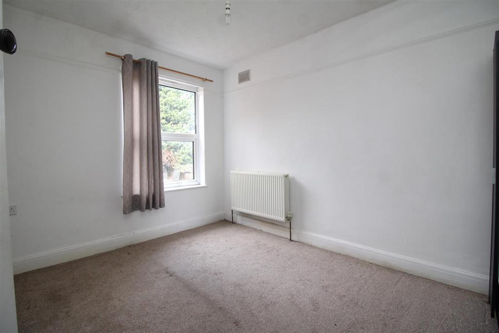 Bedroom 2 .JPG