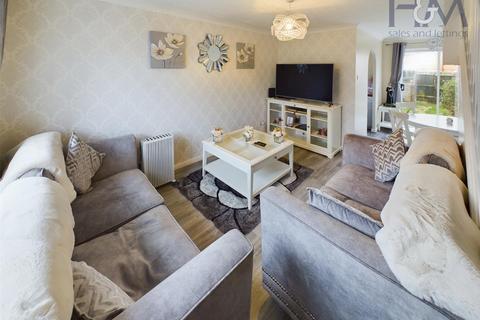 2 bedroom terraced house for sale, Morecambe Close, Stevenage