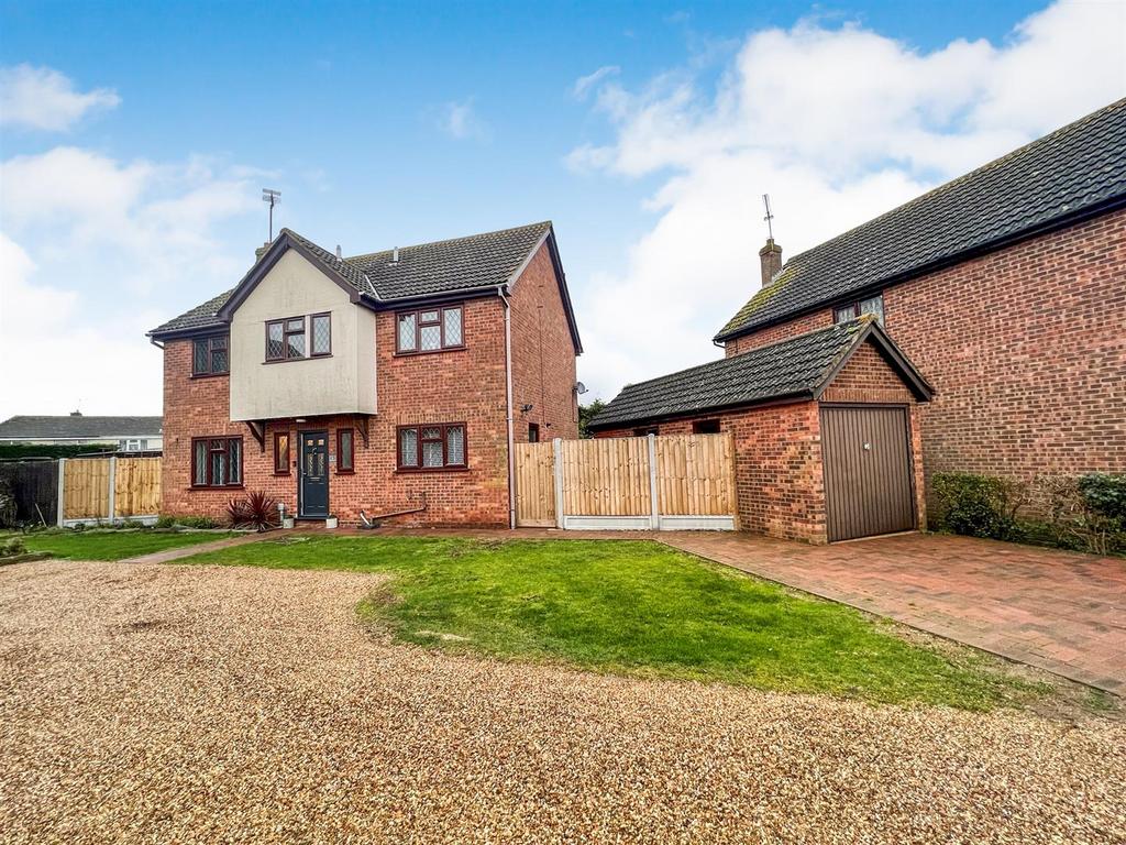 Dow Court, Southminster 4 bed detached house for sale £425,000