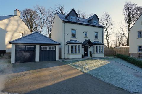 5 bedroom detached house for sale, Kennedy Place, Ulverston