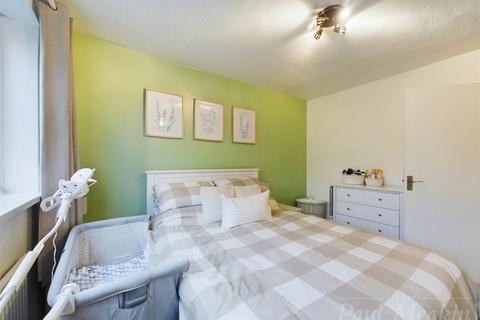 111 Hartscroft, Croydon, CR0 9LE