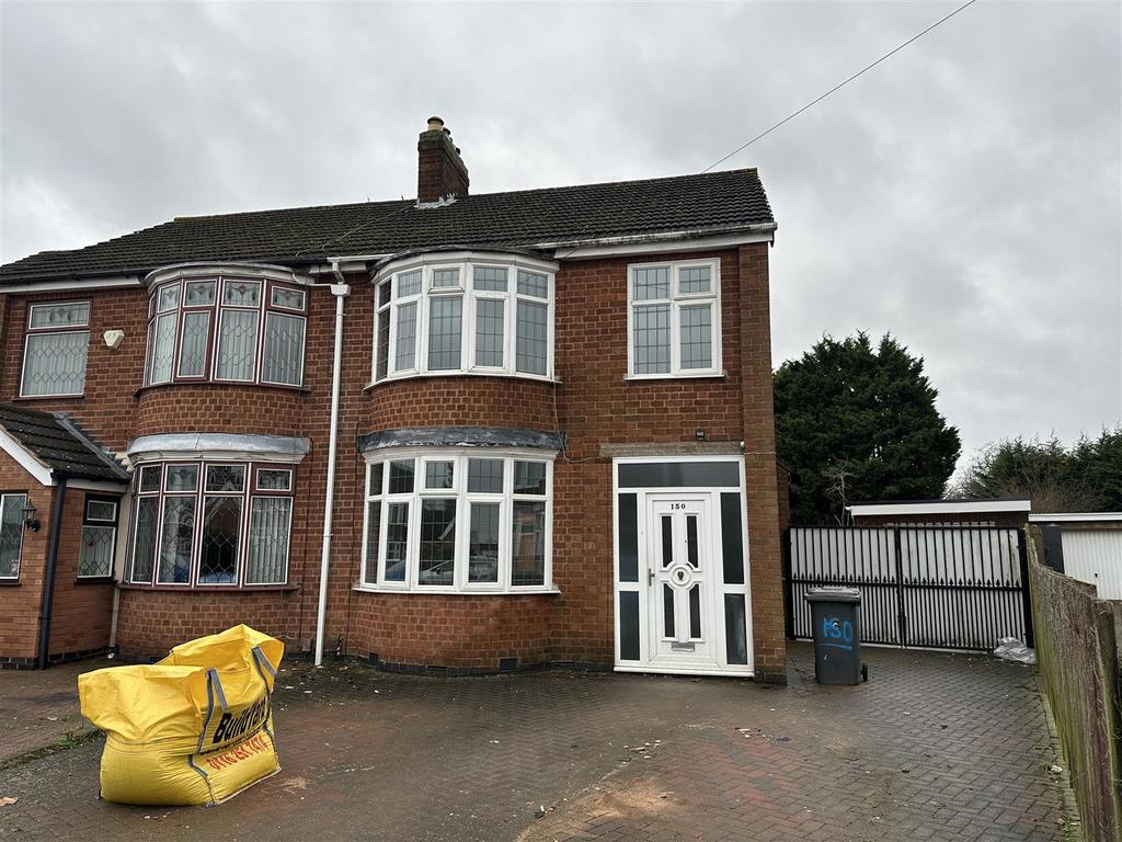 Northdene Road, West Knighton. Leicester 3 bed semidetached house to rent £1,300 pcm (£300 pw)