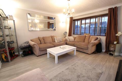 3 Sinclair Road, Bradford, BD2 1QF