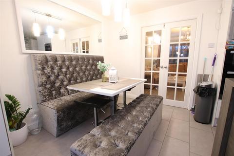 3 Sinclair Road, Bradford, BD2 1QF