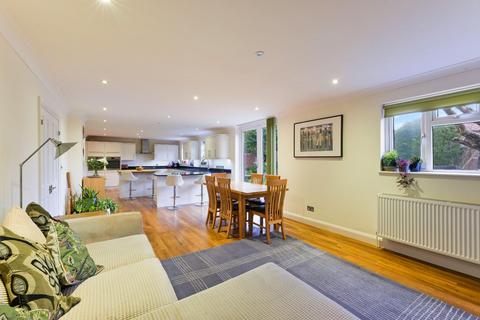 31 Onslow Avenue, Sutton, SM2 7ED