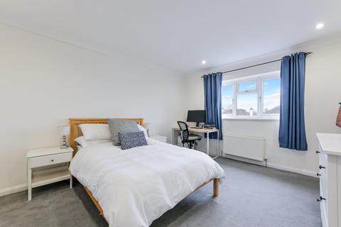 31 Onslow Avenue, Sutton, SM2 7ED