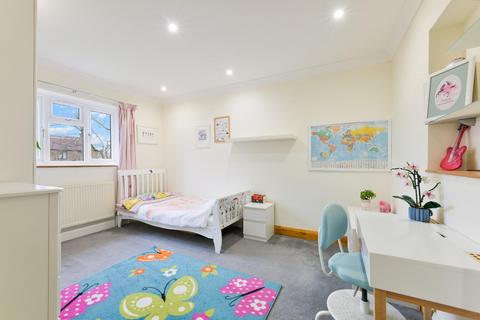 31 Onslow Avenue, Sutton, SM2 7ED