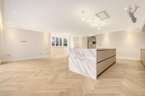 51 High Road, Loughton, IG10 4JE