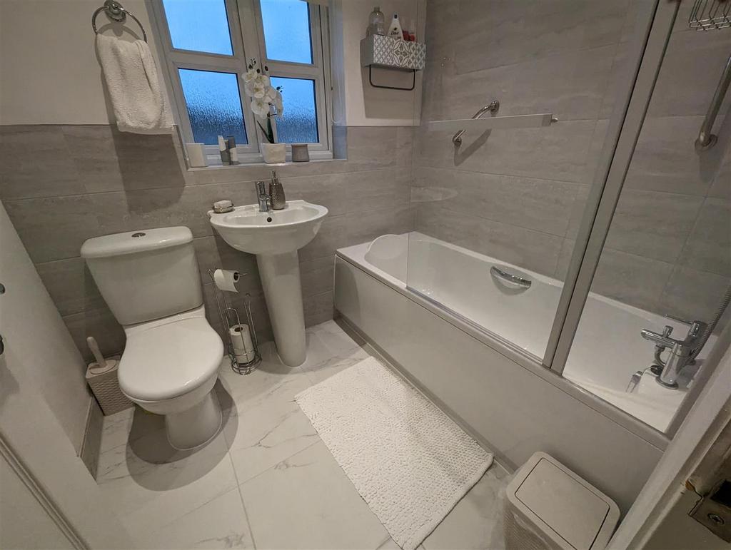Bathroom/W.C