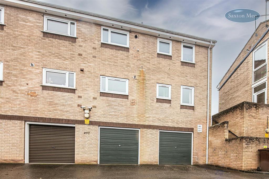 Worrall Road, Wadsley, Sheffield 2 bed apartment for sale £160,000