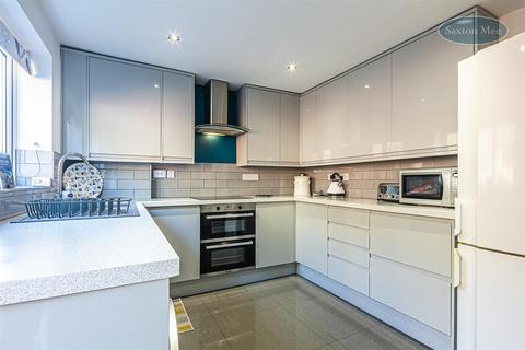 70 Baxter Drive, Sheffield, S6 1GH